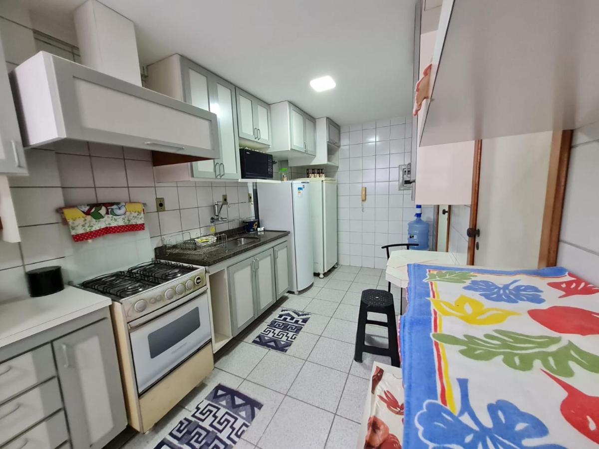 Apt Encantador Centro Guarapari, Completo, 50 M Da Praia Esterno foto