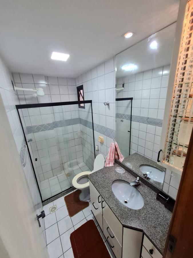 Apt Encantador Centro Guarapari, Completo, 50 M Da Praia Esterno foto