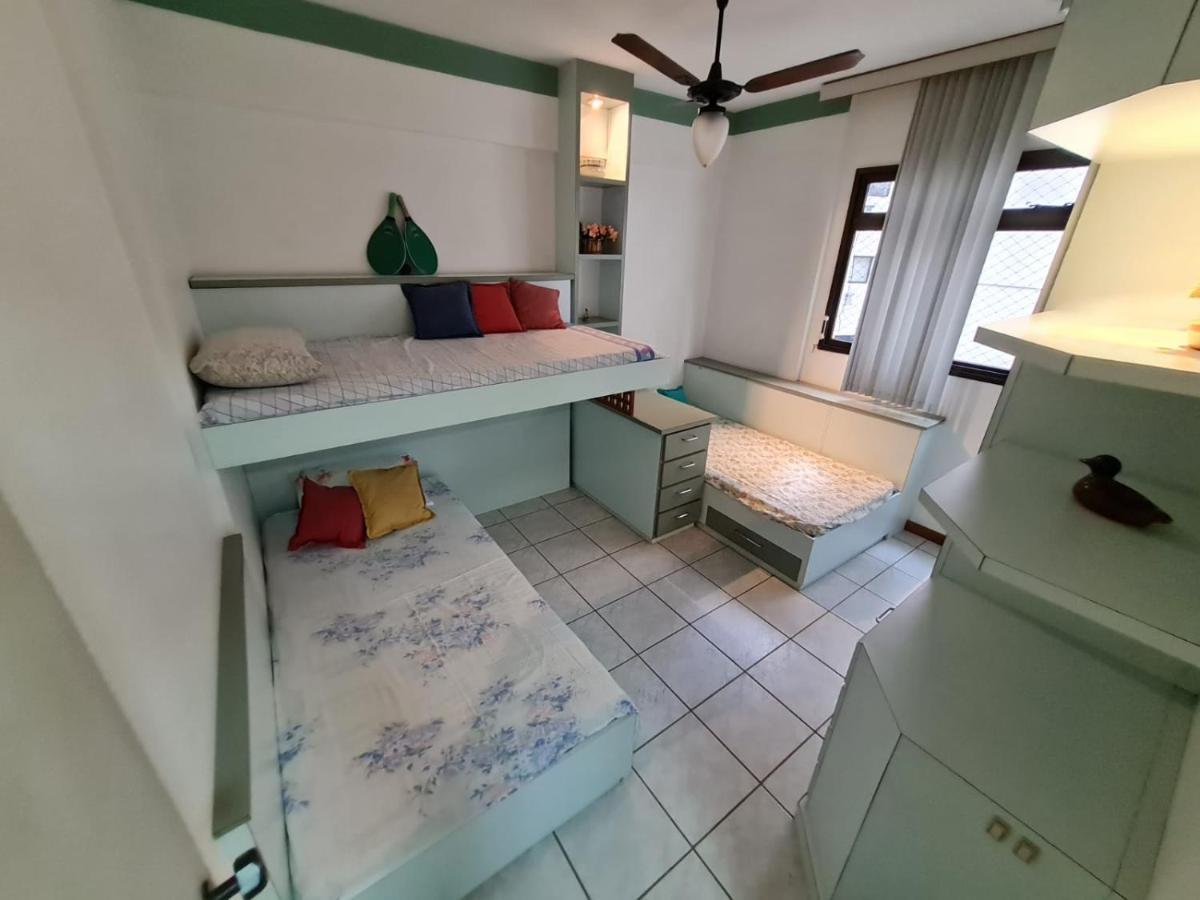 Apt Encantador Centro Guarapari, Completo, 50 M Da Praia Esterno foto